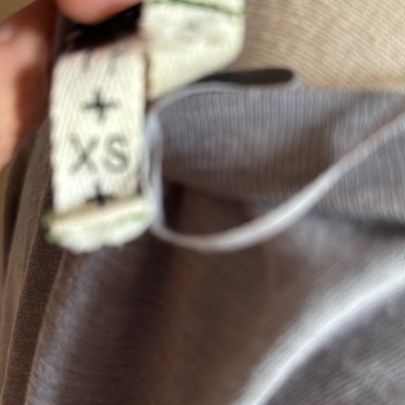 Free People top - Picture 3 of 4